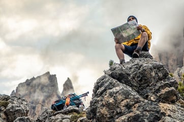 La Revolución de la IA: ¿Por Qué Necesitamos un Sherpa Digital?