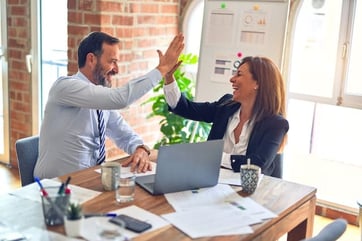 Transforme su negocio con CRM: El poder de conectar con sus clientes