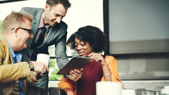 Cuatro tácticas para nutrir y retener a sus clientes B2B